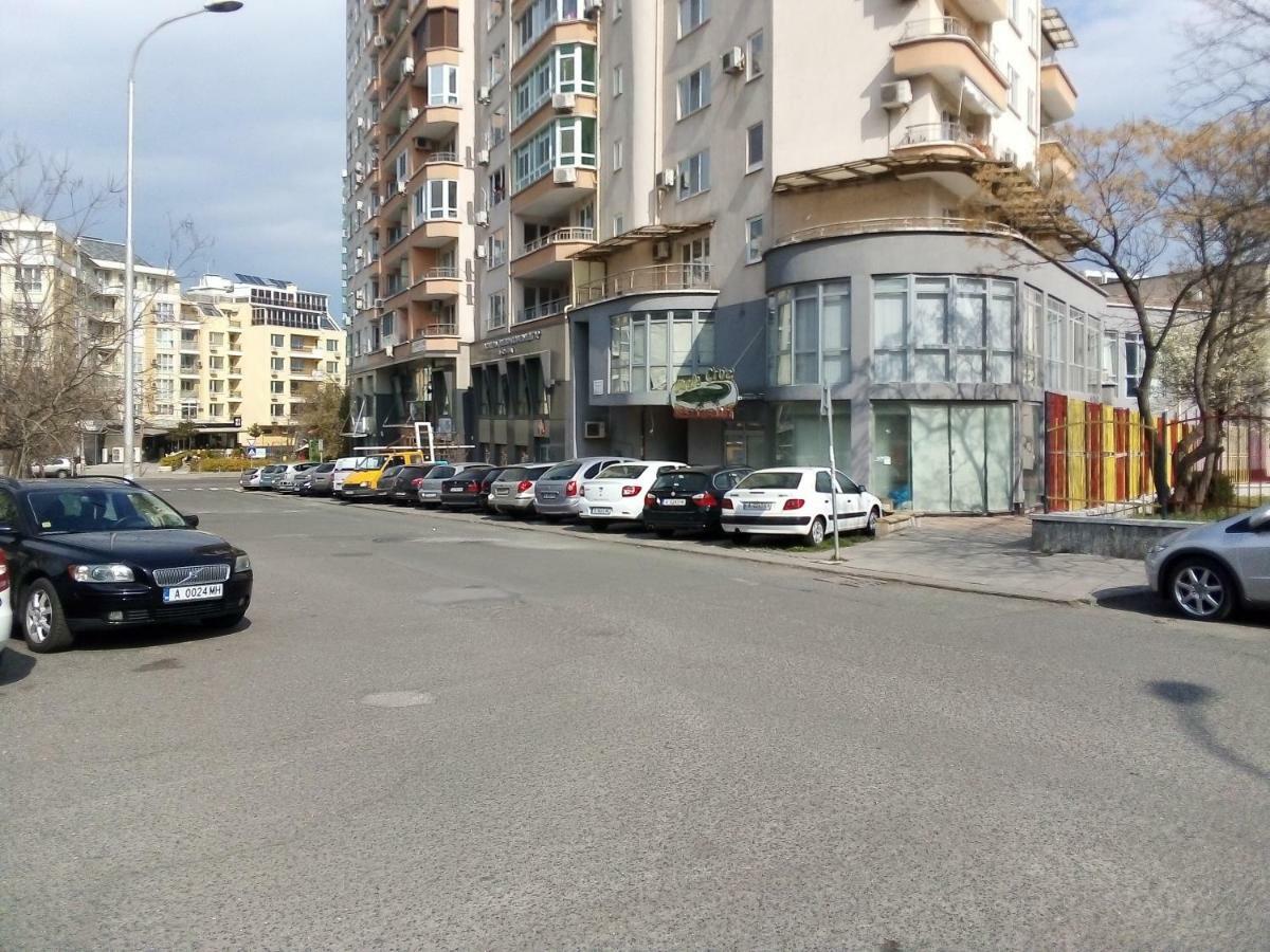 Апартамент Зорница Apartment Burgas ภายนอก รูปภาพ